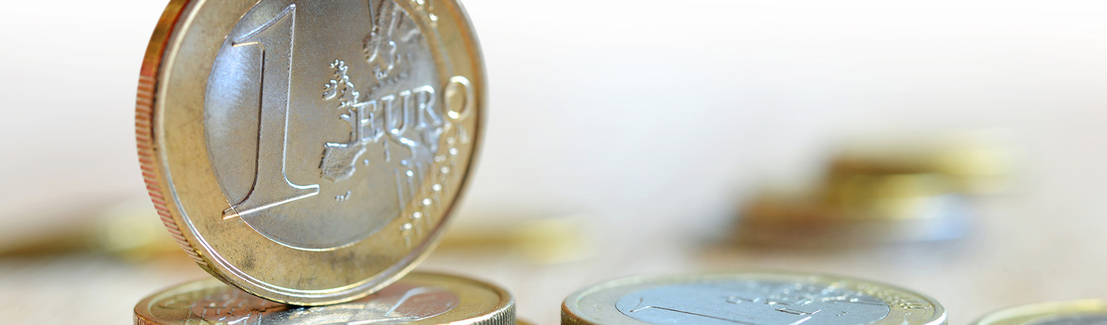 Leasing w euro – kiedy jest możliwy i czy warto?